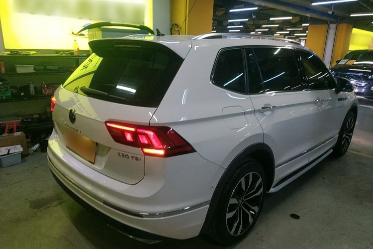 Used Volkswagen Tiguan L 2021 330TSI Automatic Two-Wheel Drive R-Line Enhanced Edition
