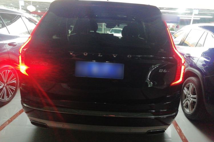 Used Volvo XC90 2021 B6 Zhiyi Luxury Edition 7-Seater
