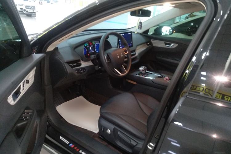 Used Hongqi E-QM5 2024 610 km PLUS
