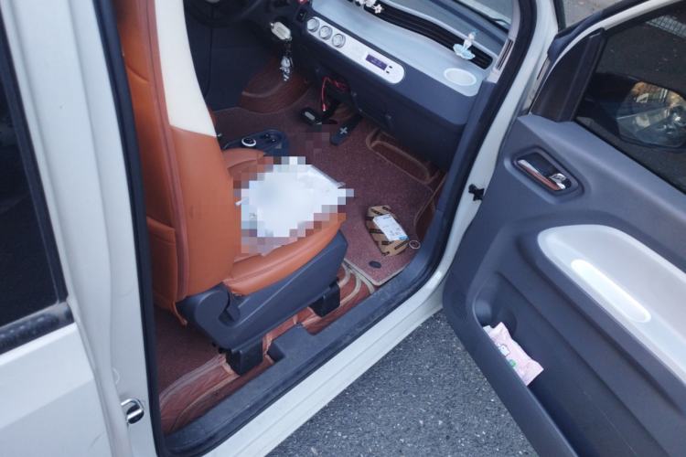 Used Wuling Hongguang MINIEV 2022 Macaron Fashion Model Lithium Iron Phosphate
