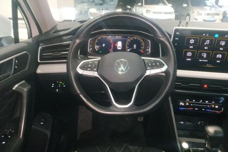 Used Volkswagen Tiguan L 2024 300TSI Automatic Two-Wheel Drive Smart Edition
