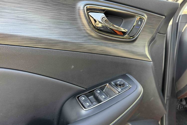 Used Roewe RX5 2021 PLUS 330TGI Automatic National Trend Intelligent Deluxe Edition
