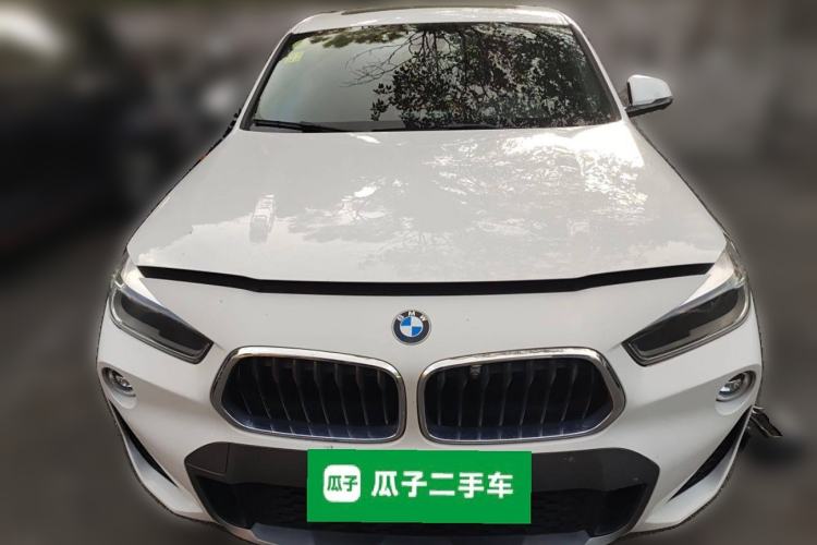 Used BMW X2 2018 sDrive25i Luxury Model with M Off-Road Package China V Emission Standard
