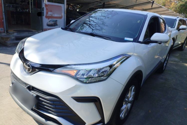 Used Toyota IZOA 2021 2.0L Yixing Version
