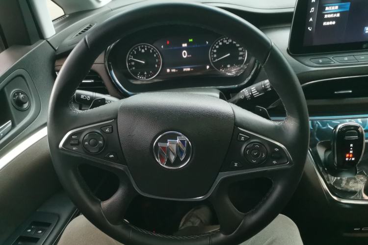 Used Buick GL8 2022 Land Business Class 652T Luxury Model
