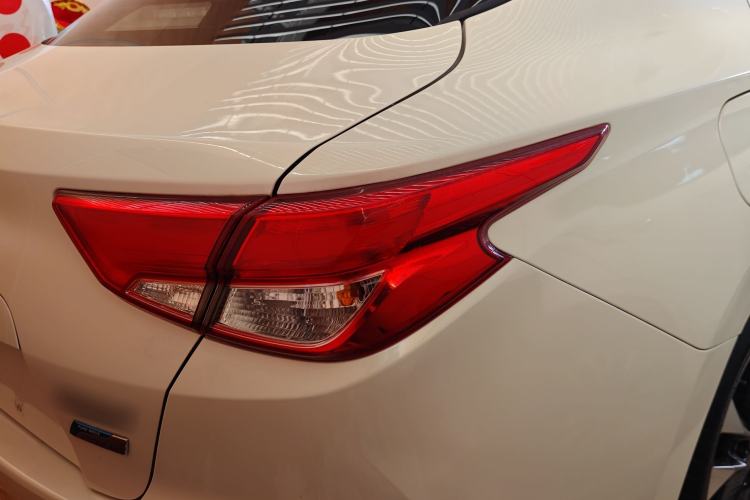 Used Nissan Lannia 2021 1.6L CVT Smart Connect Smart Cool Edition
