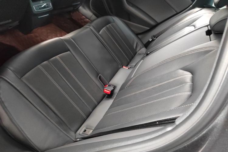 Used Audi A4L 2024 40 TFSI quattro RS Performance Package