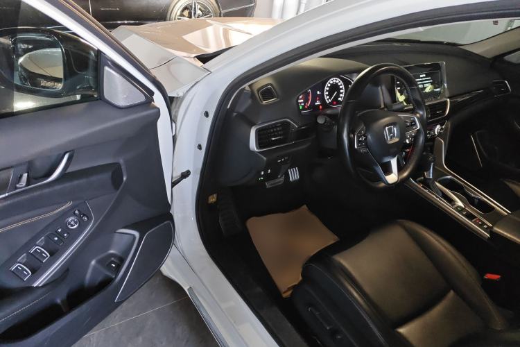 Used Honda Accord 2022 260TURBO Phantom Night · Prestige Edition
