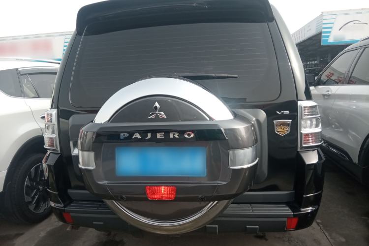 Used Mitsubishi Pajero 2019 3.0L Automatic Comfort Edition