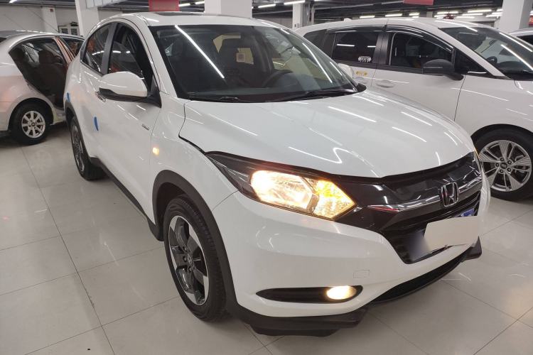 Used Honda Vezel 2016 1.8L CVT Front-Wheel Drive Pioneer Edition
