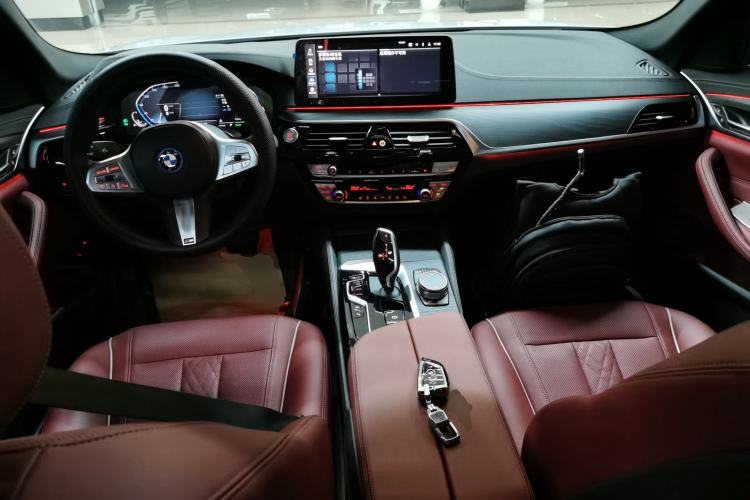 Used BMW 5 Series New Energy 2022 Second Facelift 535Le M Sport Package
