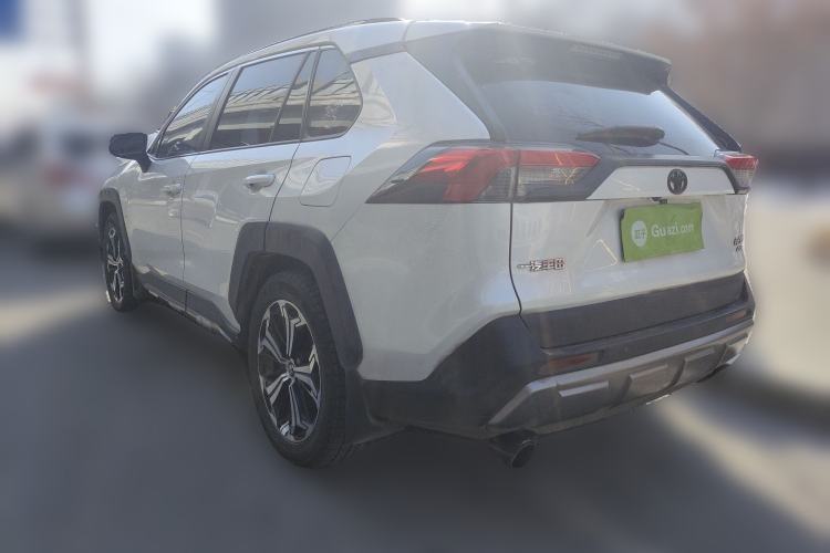 Used Toyota RAV4 2022 2.0L CVT Four-Wheel Drive Premium Edition