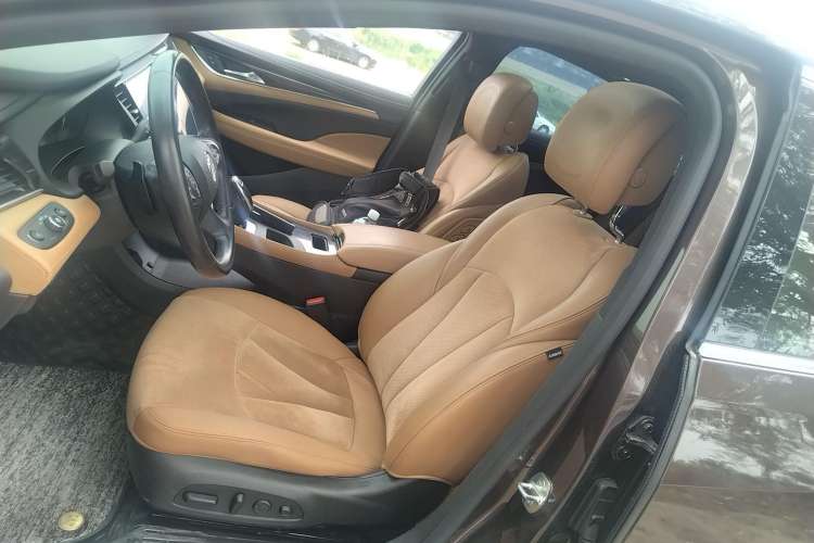 Used Buick LaCrosse 2016 28T Flagship Model
