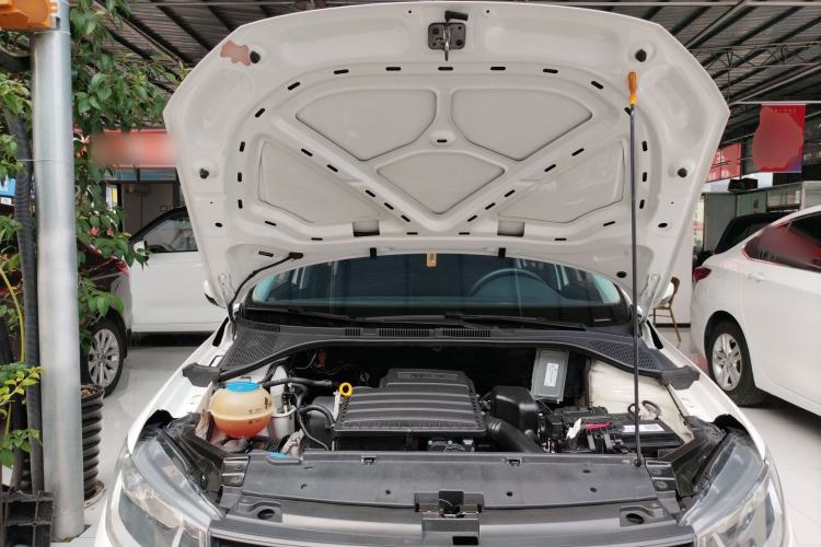 Used Volkswagen Santana 2016 1.4L Manual Fashion Edition
