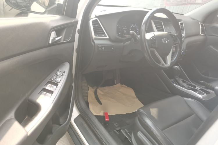 Used Hyundai Tucson 2015 1.6T Dual-Clutch Two-Wheel-Drive Smart Model