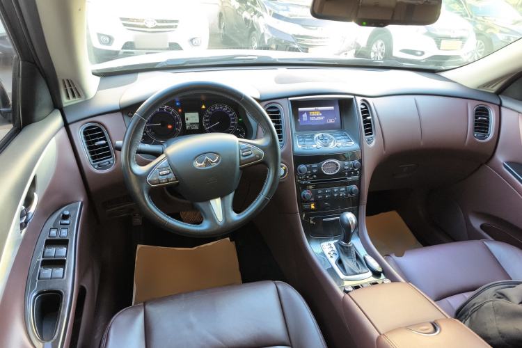 Used Infiniti QX50 2015 2.5L Enjoyment Edition
