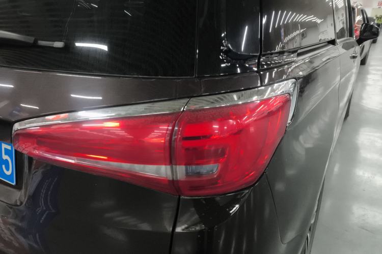 Used Buick GL8 2017 ES 28T Luxury Model China V Standard
