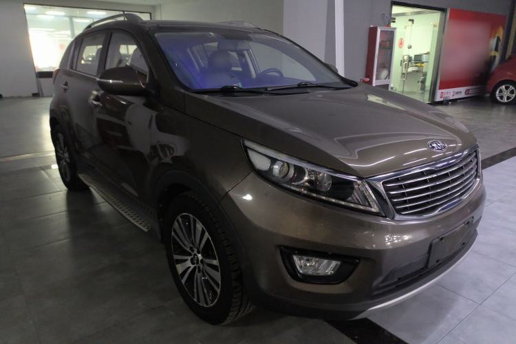 Used Kia Sportage R 2015 2.0L Automatic Two-Wheel Drive DLX Model