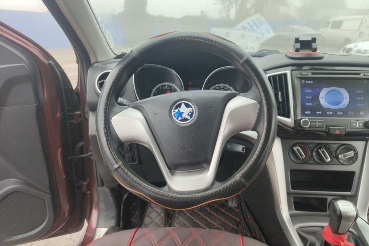 Used Venucia T70 2015 1.6L Manual Ruixing Edition