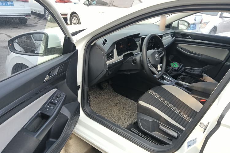 Used Volkswagen Bora 2024 200TSI DSG Comfort Edition
