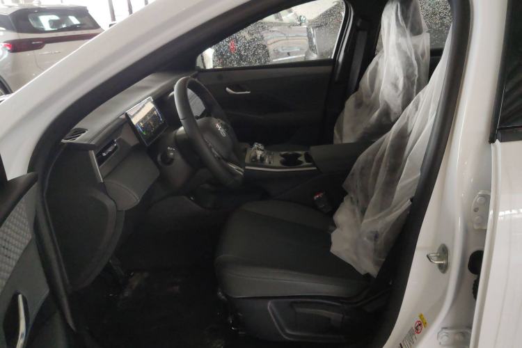 Used BYD Qin PLUS 2025 DM-i Smart Drive 55KM Leading Model
