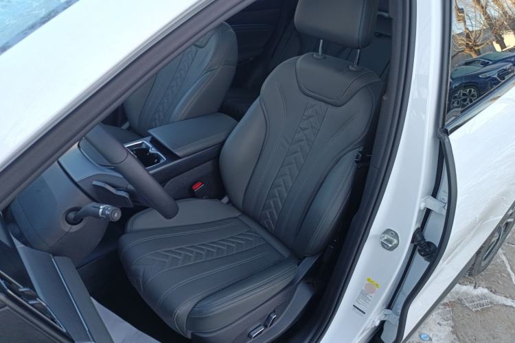 Used BYD Song L DM-i 2025 Intelligent Driving Version 160 km Beyond-Range Type
