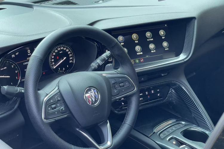 Used Buick Envision 2022 Encore Plus 652T Five-Seat All-Wheel-Drive Luxury Model
