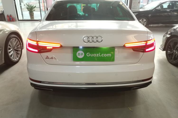 Used Audi A4L 2018 30th Anniversary Edition 40 TFSI Trendy Model