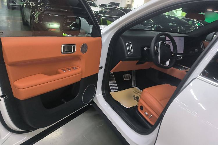 Used Li Auto L6 2024 PRO Model
