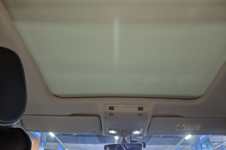 Used Volkswagen Tayron X 2020 330TSI Two-Wheel Drive Luxury Smart Connectivity Version