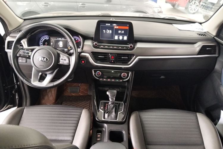 Used Kia Sportage R 2018 2.0L Automatic Smart Luxury Version China V Standard
