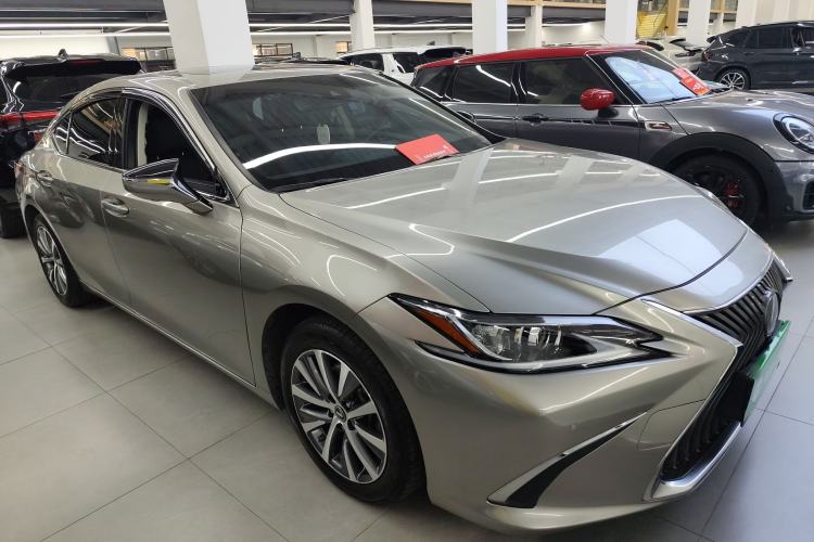 Used Lexus ES 2020 200 Excellence Edition