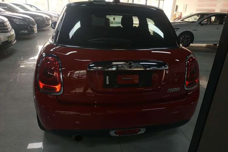 Used  MINI 2016 1.5T COOPER Five-Door Edition
