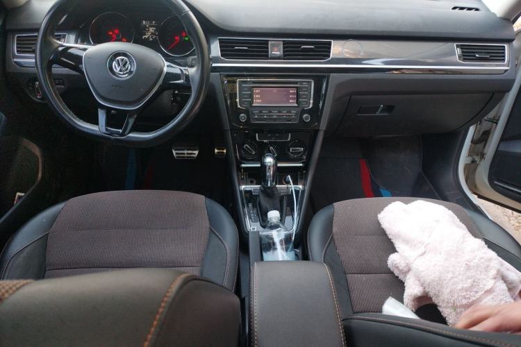 Used Volkswagen C-TREK 2017 230TSI DSG Comfort Version
