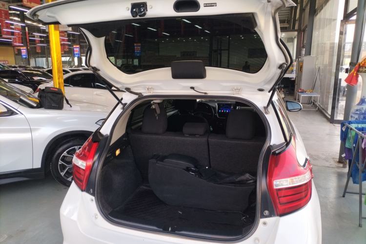 Used Toyota YARiS L 2016 Revised 1.5E CVT Charming Edition