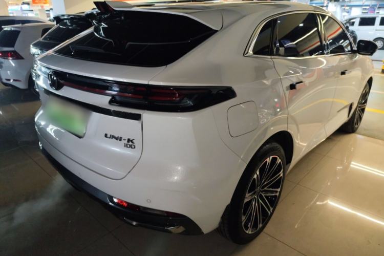 Used Changan UNI-K iDD 2022 Blue Whale iDD 130km 1.5T Prestige Model
