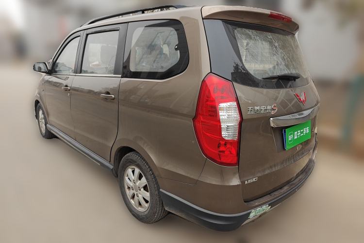 Used Wuling Hongguang 2013 1.5L S Luxury Model
