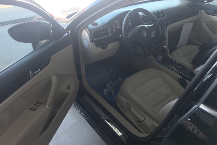 Used Volkswagen Passat 2014 1.8TSI DSG Luxury Edition
