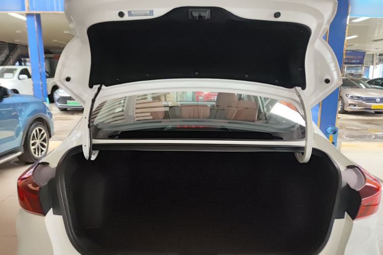 Used Changan Eado 2024 PLUS Blue Whale NE 1.4T GDI DCT High-Energy Edition