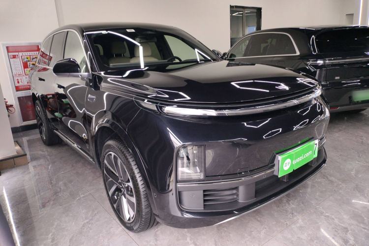 Used Li Auto L8 2023 Pro Model
