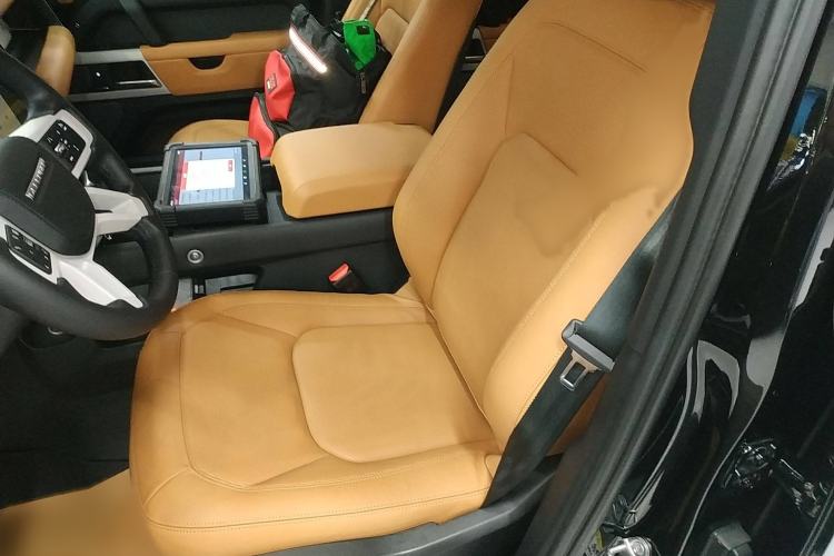 Used Land Rover Defender 2024 110 3.0T P400 Dark Edition
