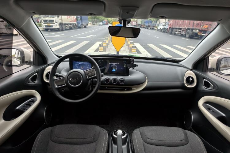 Used Wuling Bingo 2024 203km Light Edition
