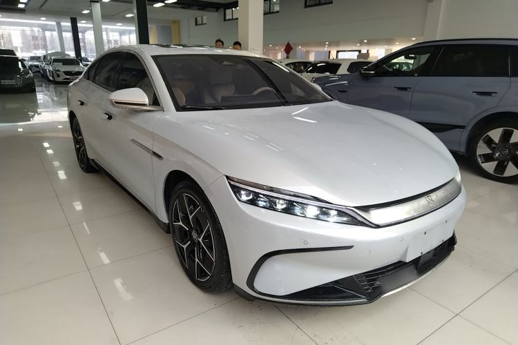Used BYD Han 2024 EV Glory Edition 605KM Front-Wheel-Drive Premium Model
