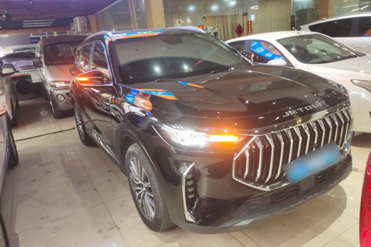 Used JETOUR X70 PLUS 2023 1.5T DCT Brave PLUS 5-Seater
