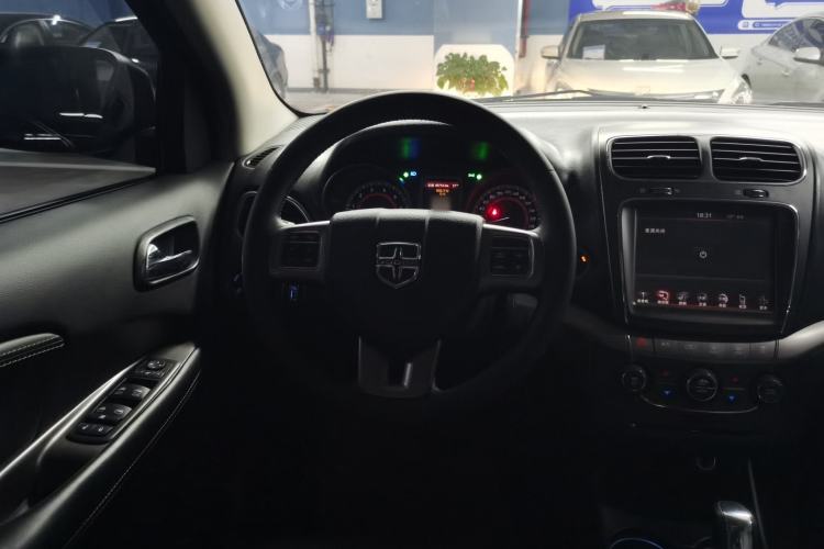 Used Dodge Journey 2014 2.4L Two-Wheel Drive Touring Edition
