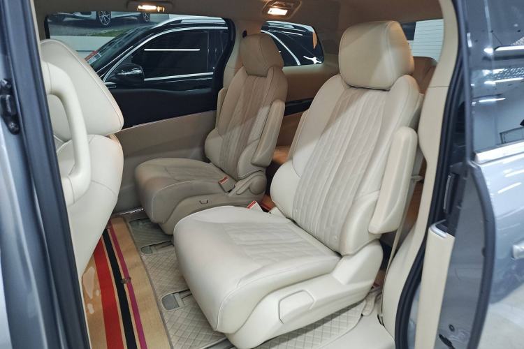 Used Buick GL8 2023 Land Business Class Smart Deluxe Model
