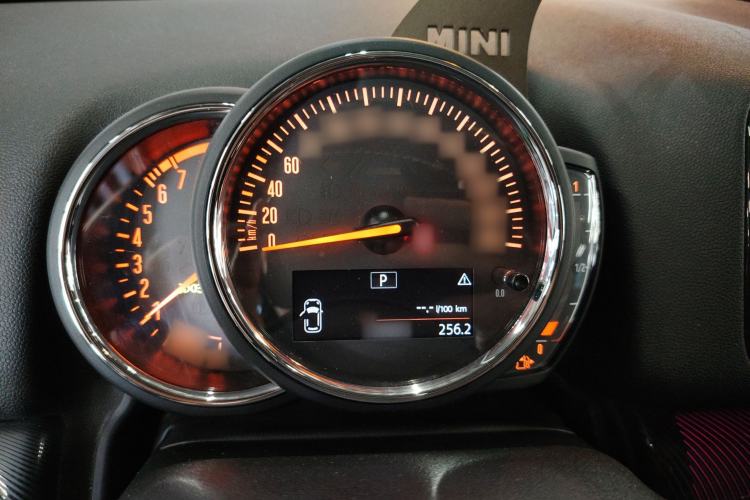 Used  Countryman 2018 1.5T COOPER Artist
