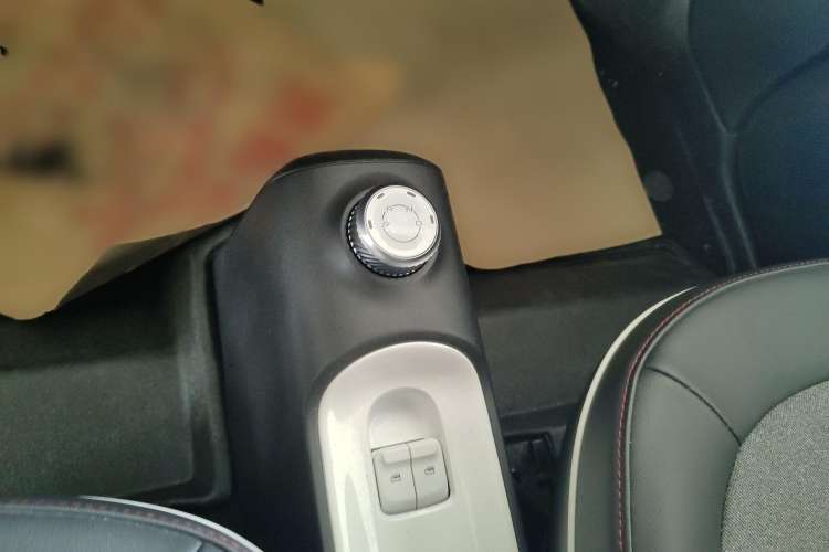 Used Wuling Hongguang MINIEV 2022 GAMEBOY 200km Gaming Edition with Lithium Iron Phosphate