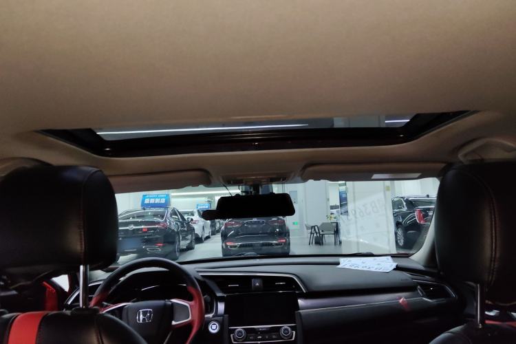 Used Honda Civic 2016 220TURBO CVT Luxury Edition
