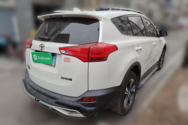 Used Toyota RAV4 2015 2.0L CVT Two-Wheel Drive Urban Edition